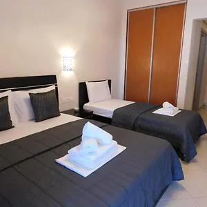 https://anna-house-4.hotelschalkidiki.net
